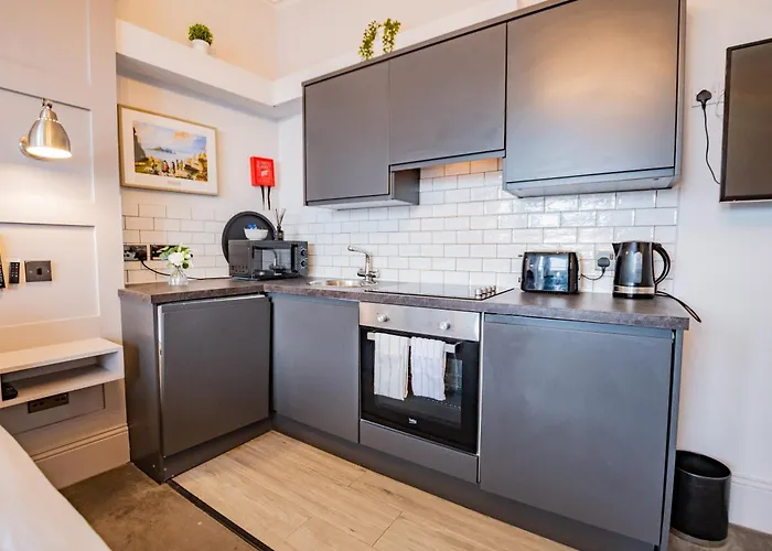 With Scenic Marina Views Apartment Dublin