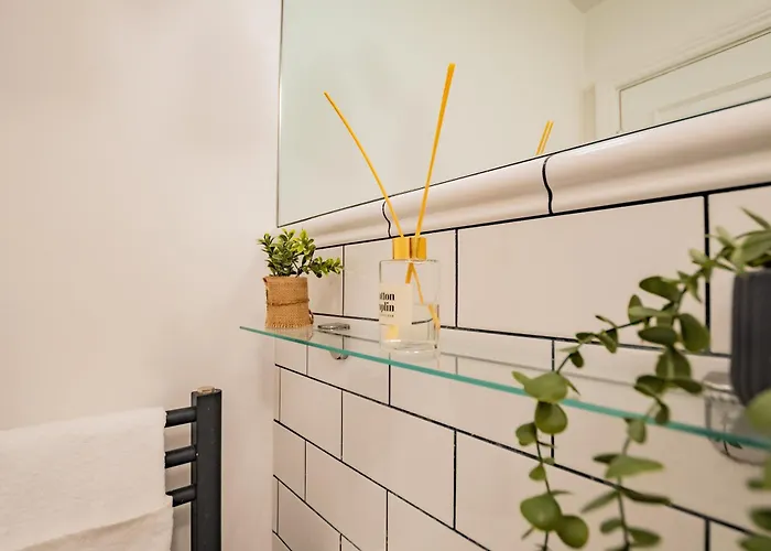 Appartamento With Scenic Marina Views Dublino